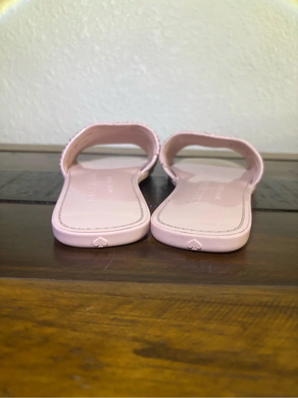 NIB Kate Spade New York All That Glitters Slide Sandal. Mochi Pink. Size 7